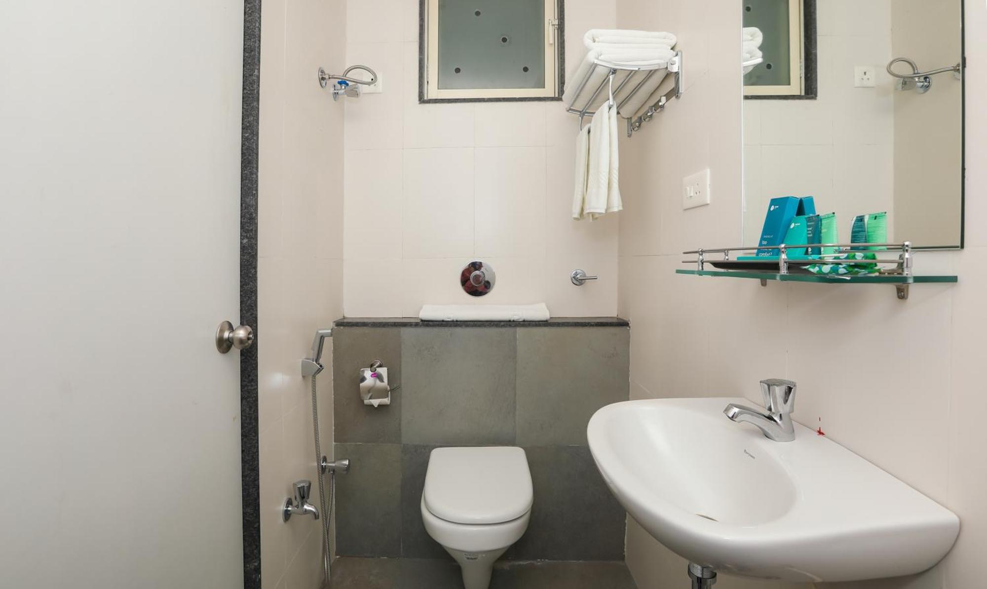 ทรีโบ เทรนด์ แซฟไฟร์ สตูดิโอ Hotel นาสิก ภายนอก รูปภาพ